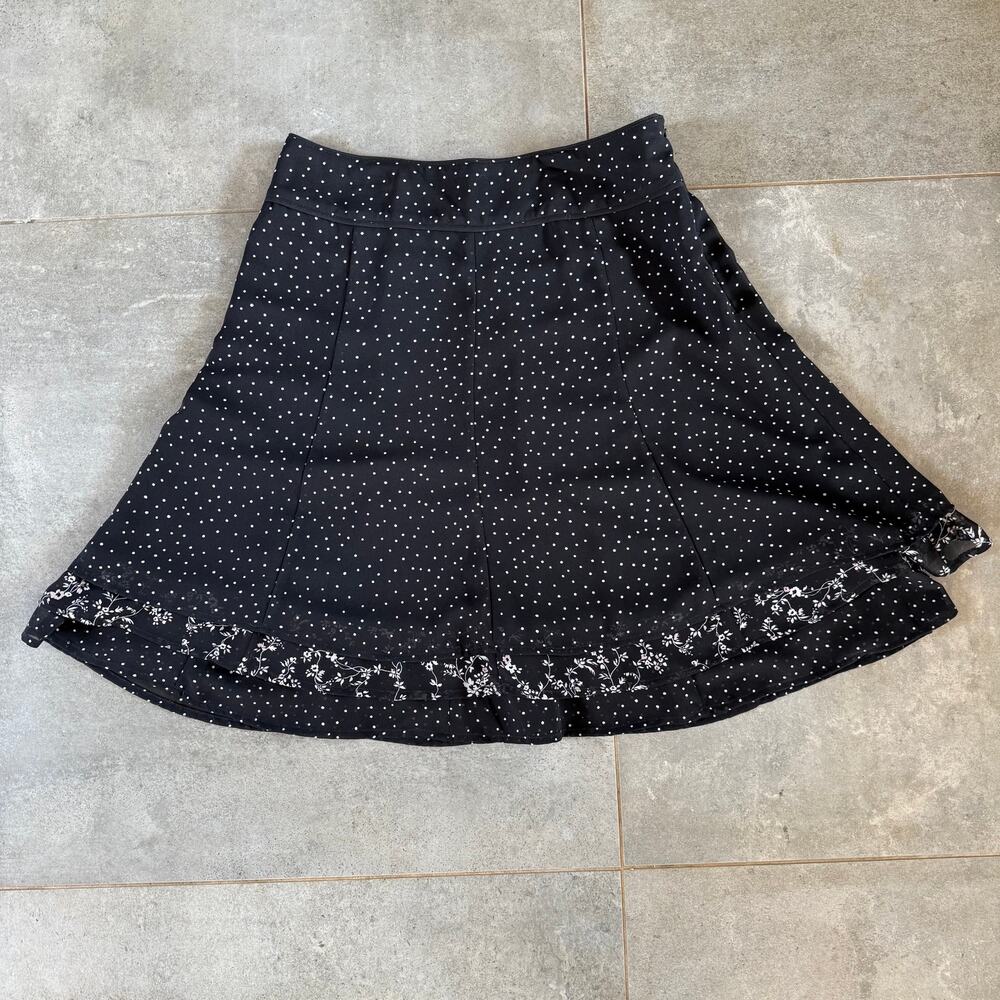 WHBM 2 Black Polka Dot TRIPLE Layered Flowy Skirt w/ Floral Contrast‎